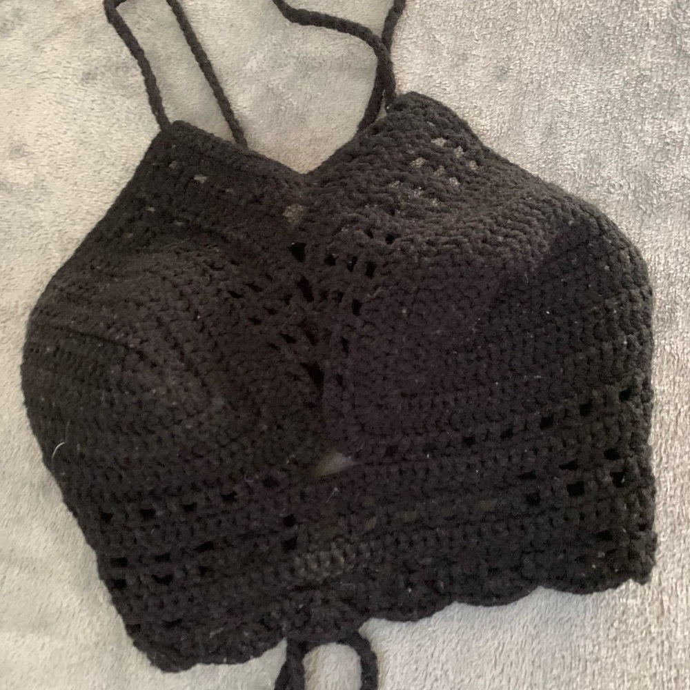 Black crochet crop top